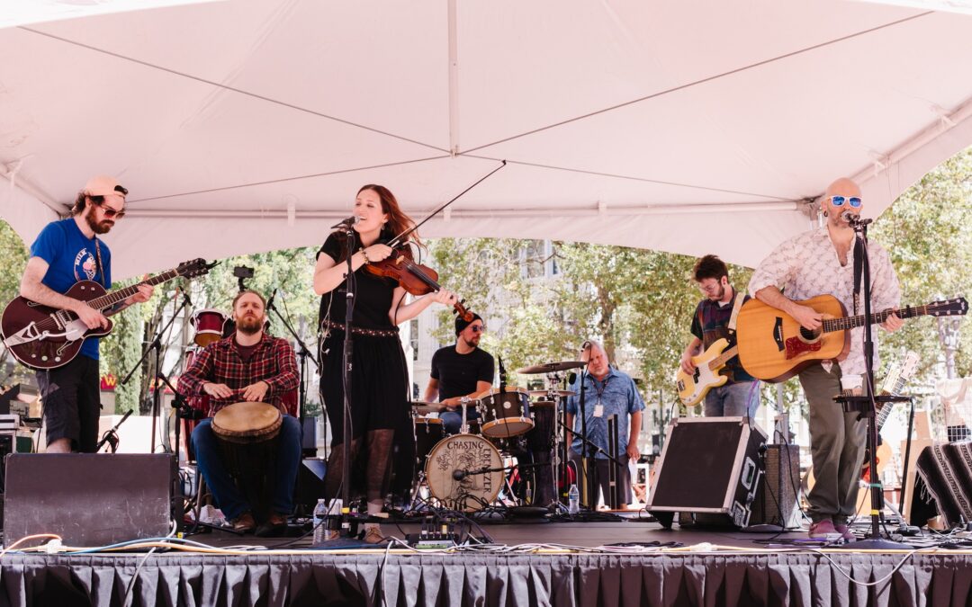 Chasing Ebenezer plays the Rong Stage